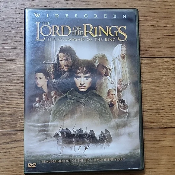 The Lord of the Rings DVD Bundle - Picture 2 of 9